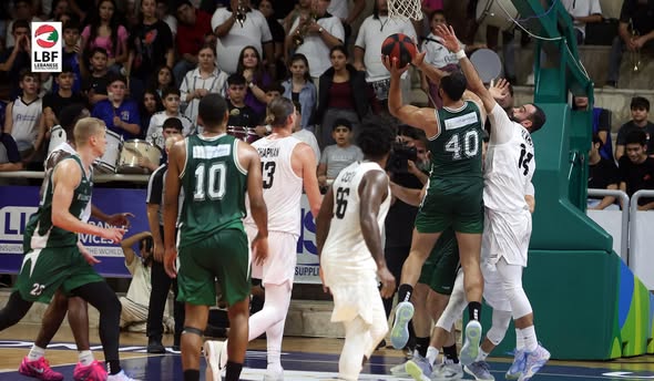 الحكمة يتخطى الانطونية بصعوبة في بطولة لبنان لكرة السلة