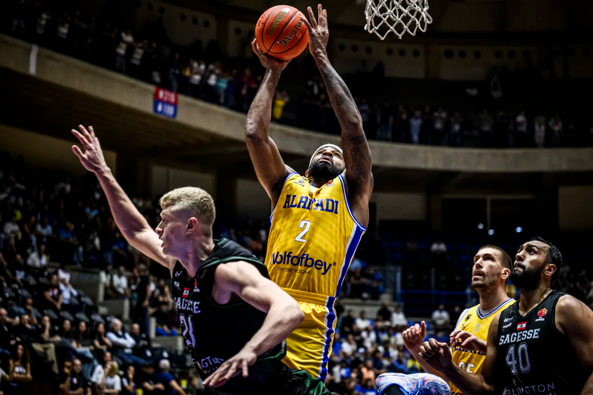 الرياضي يقلب تأخره امام الحكمة الى فوز مستحق في بطولة غرب اسيا لكرة السلة