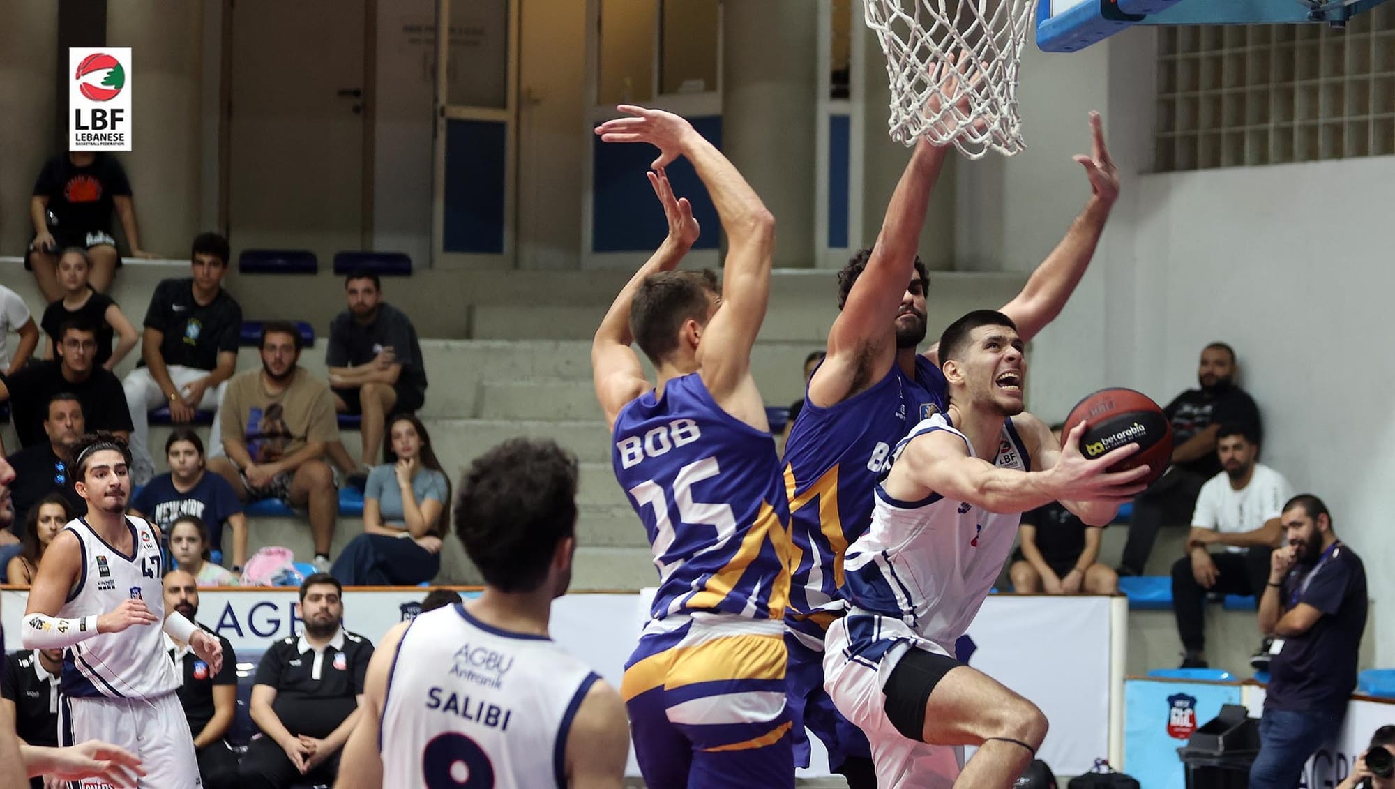 انترانيك يهزم هوبس بعد وقت اضافي في بطولة لبنان لكرة السلة