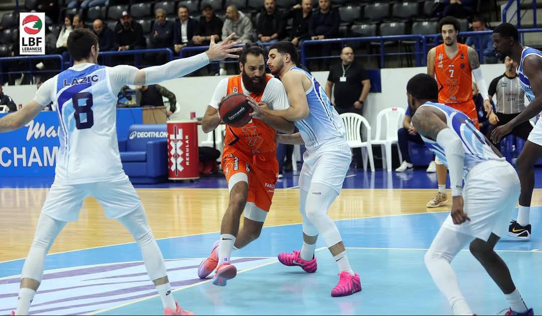 الشانفيل يتخطى ضيفه هومنتمن بسهولة في بطولة لبنان لكرة السلة