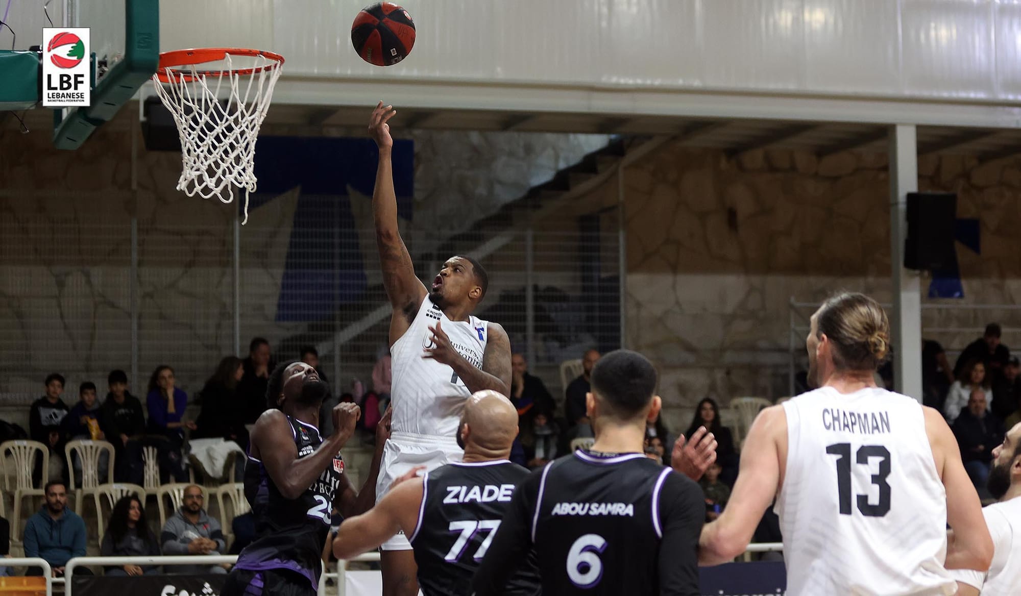 الانطونية يعمق جراح بيروت فيرست وفوز رابع لهوبس في بطولة لبنان لكرة السلة.