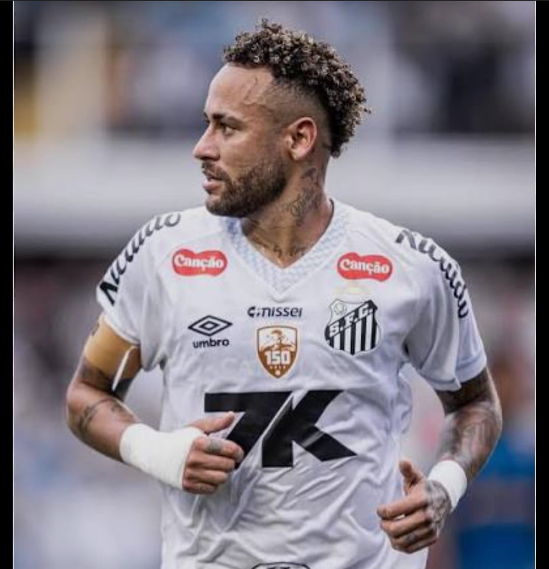 نيمار يخضع لجراحة ناجحة في الركبة