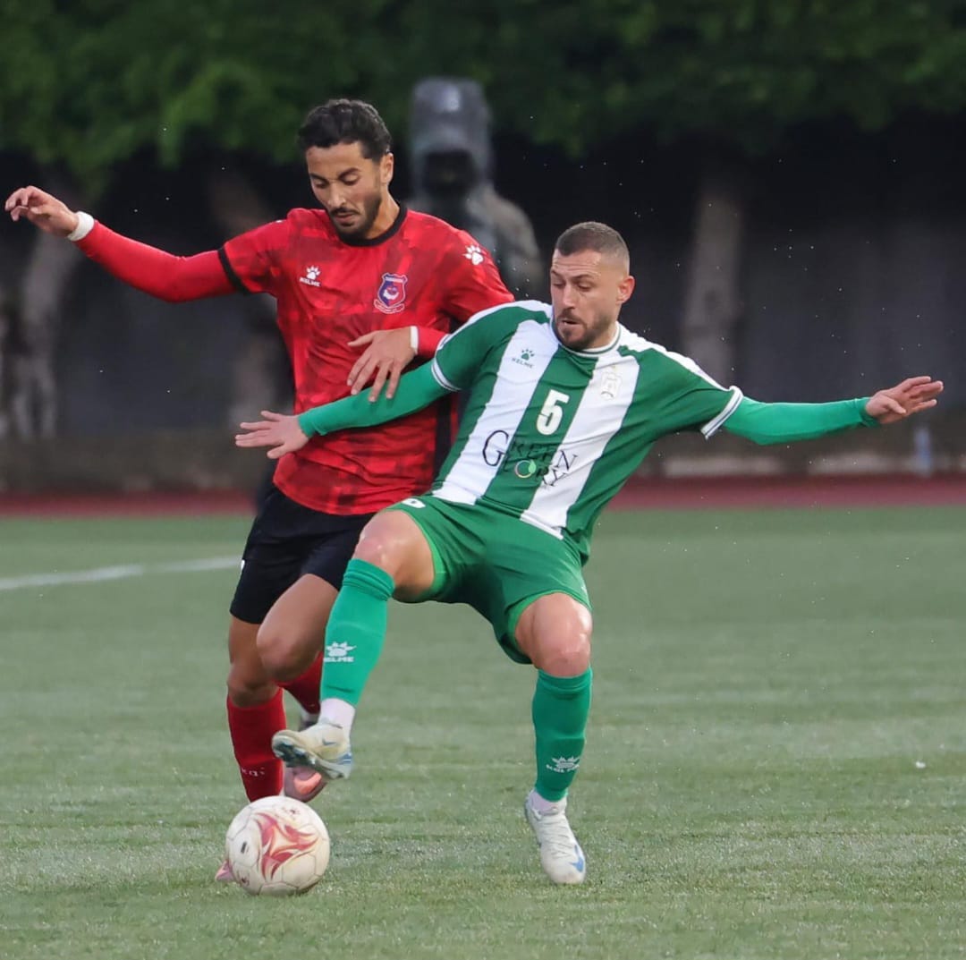 الانصار يتنزع الصدارة مؤقتا من العهد وسقوط الرياضي جويا امام شباب الساحل