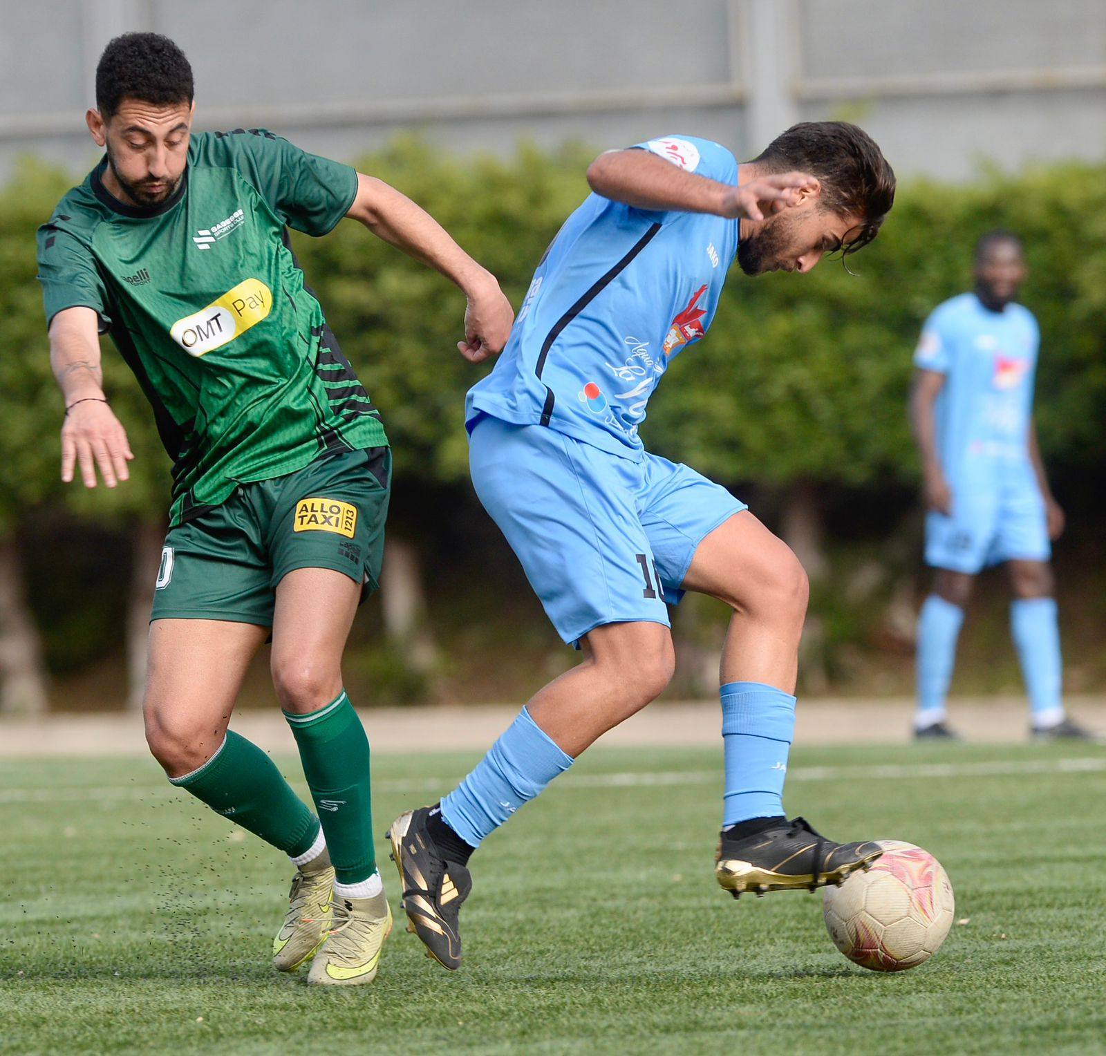 الحكمة يقلب خسارته  امام شباب الساحل الى فوز ثمين في بطولة لبنان لكرة القدم