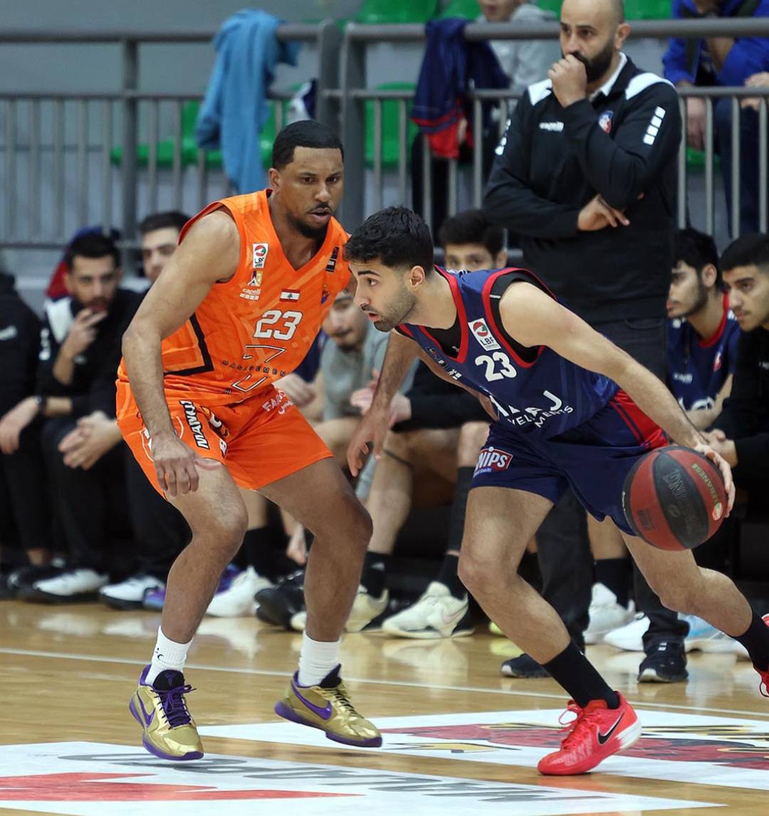 الاميركي ستيفنز من الهومنتمن الى الاتحاد الليبي