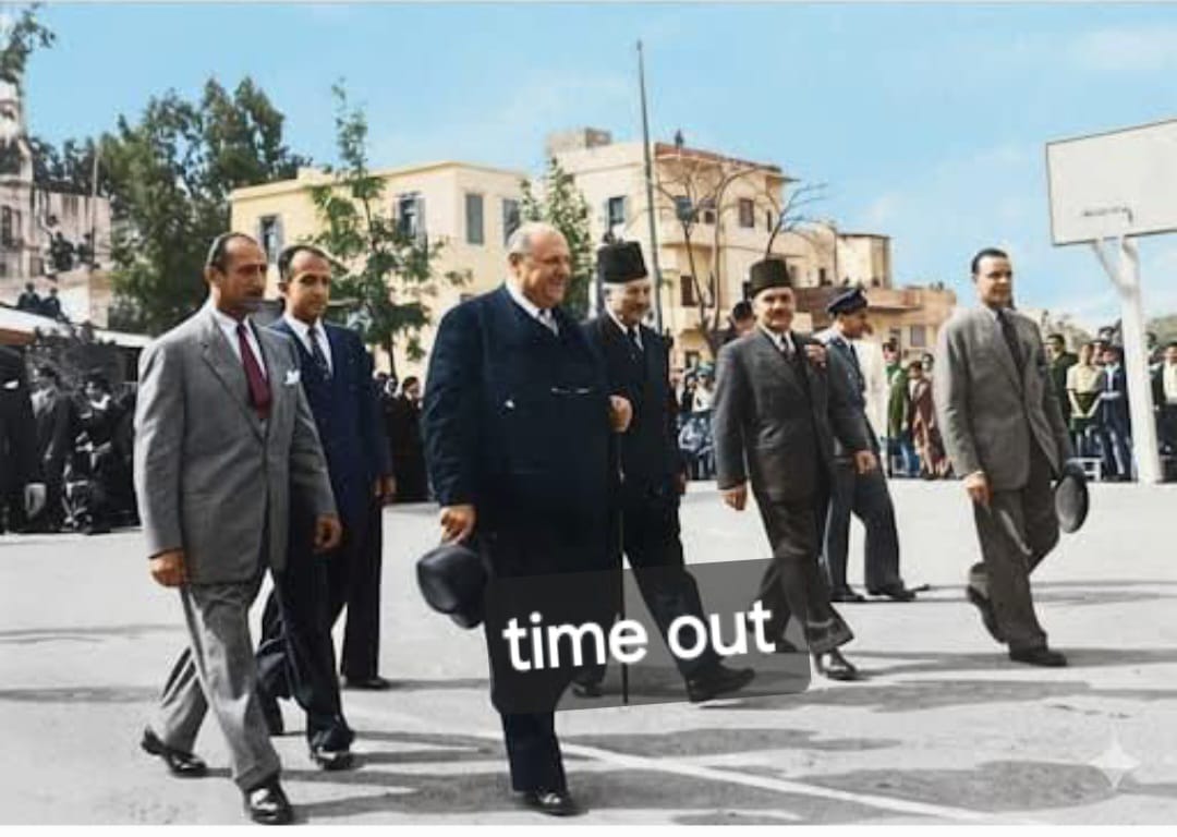 بشارة الخوري ورياض الصلح يفتتحان ملعب النادي الرياضي بيروت