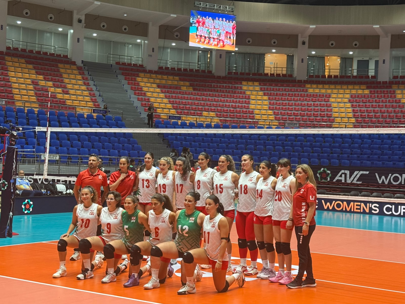 منتخب لبنان للسيدات يخسر امام نظيره الايراني في بطولة اسيا للكرة الطائرة