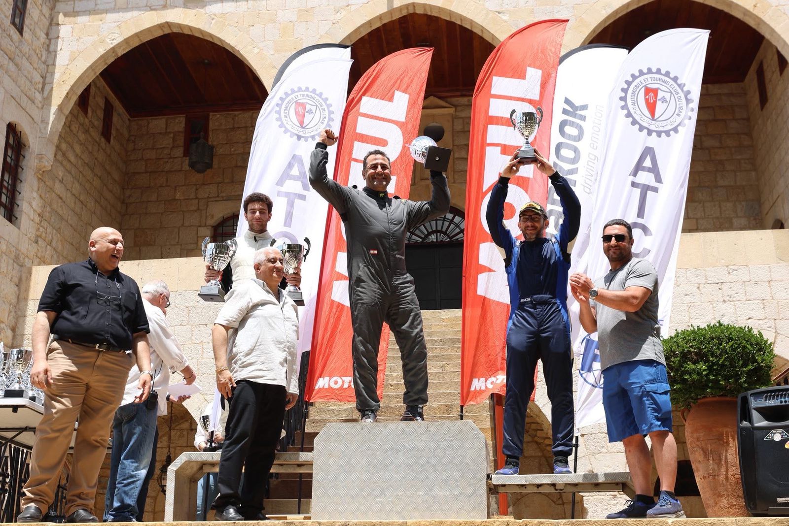 السائق هنري قاعي يستعيد زمام المبادرةفي السباق الأول لتسلّق الهضبة ببكفيا