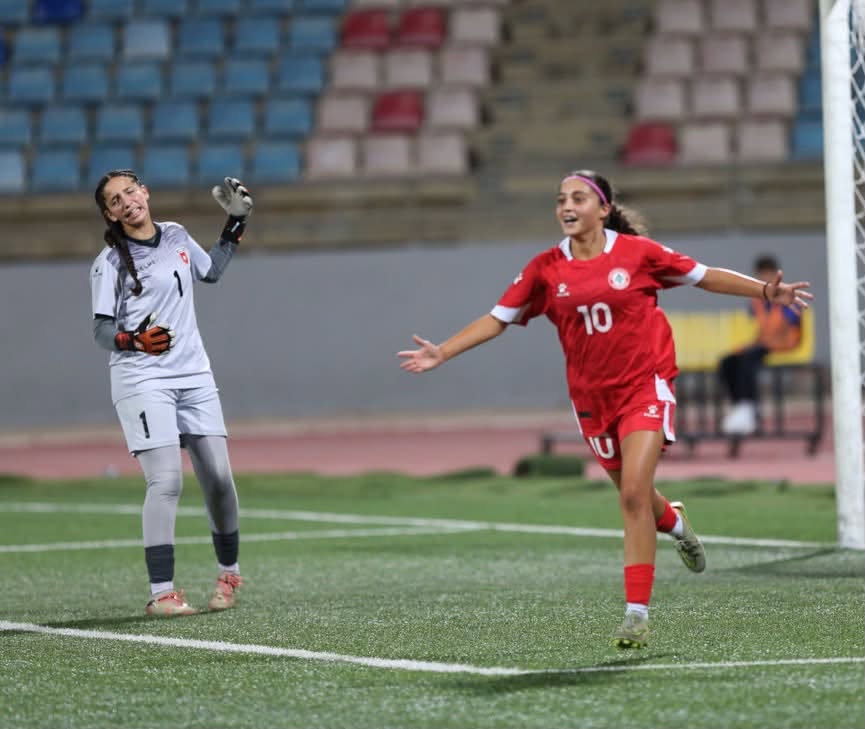 ناشئات لبنان الى نهائي بطولة غرب اسيا لكرة القدم