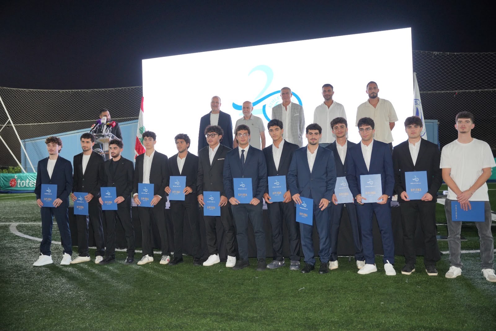 نادي اتلتيكو كرّم فرقه البطلة خلال حفل حاشدوالكلمات أجمعت أنه الأفضل...وتخريج مواليد 2008