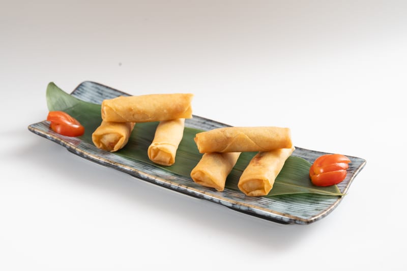 2- ROLLITOS DE VERDURAS (6 UNIDADES) 蔬菜春卷（6个）