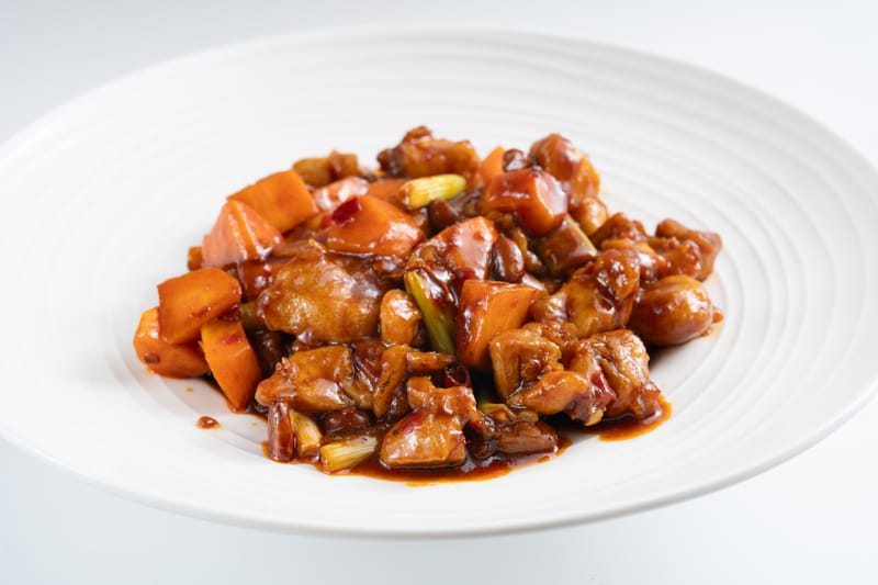 62- POLLO AL ESTILO KONPO 宫爆鸡丁