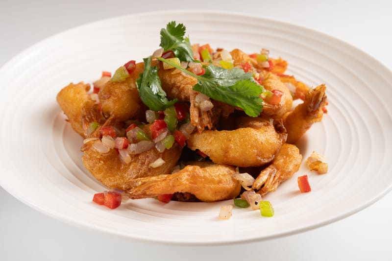 56- GAMBAS SAL Y PIMIENTA 椒盐虾