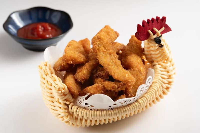 6- TIRA DE POLLO CRUJIENTE 黄金鸡柳