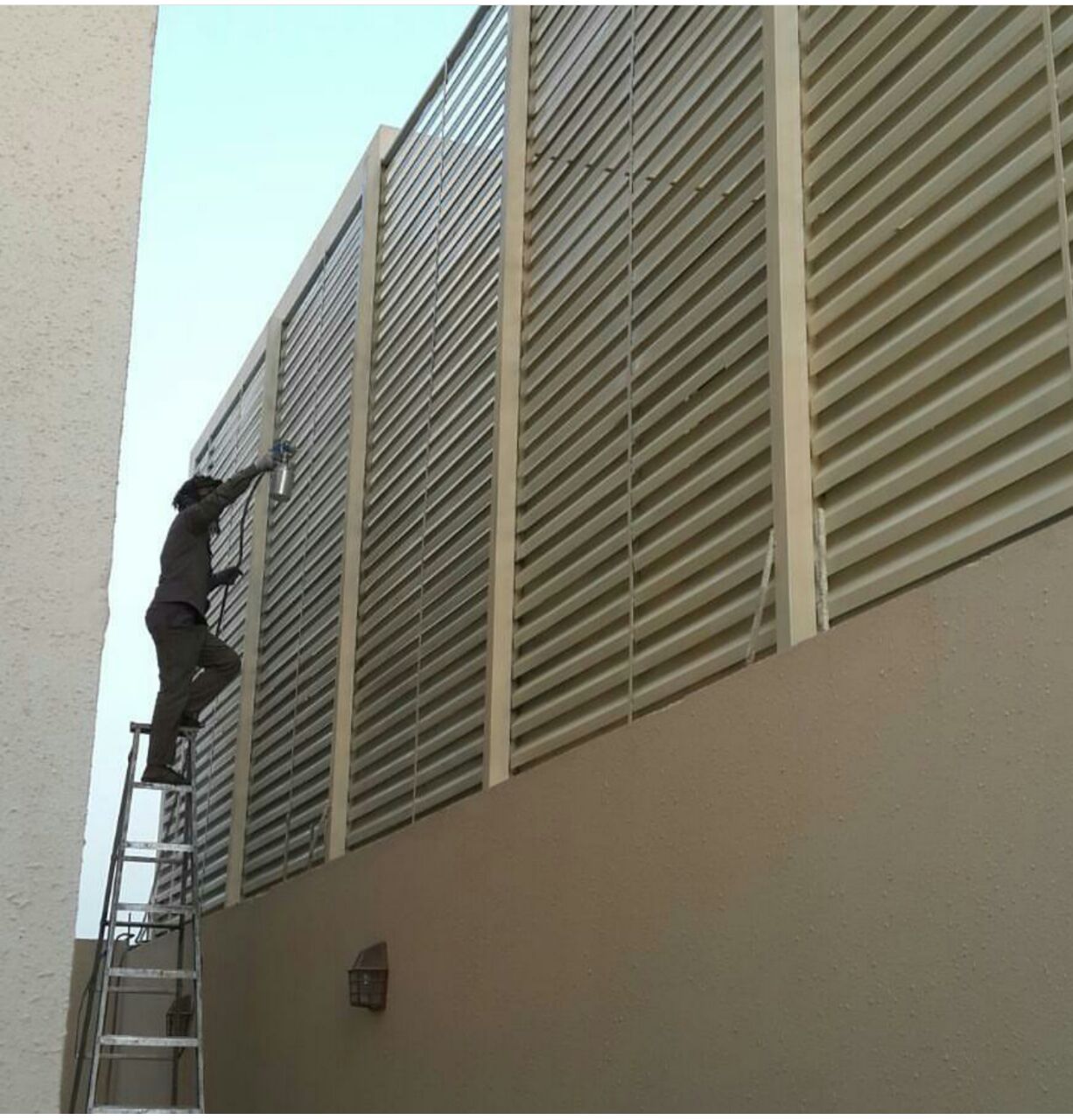 سواتر القطيف | تركيب سواتر خصوصية وحدائق بتشطيبات مميزة