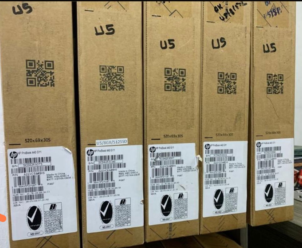 HP 440 G11 Intel core Ultra 5 126g to 4.3Ghz , 512  SSD ,