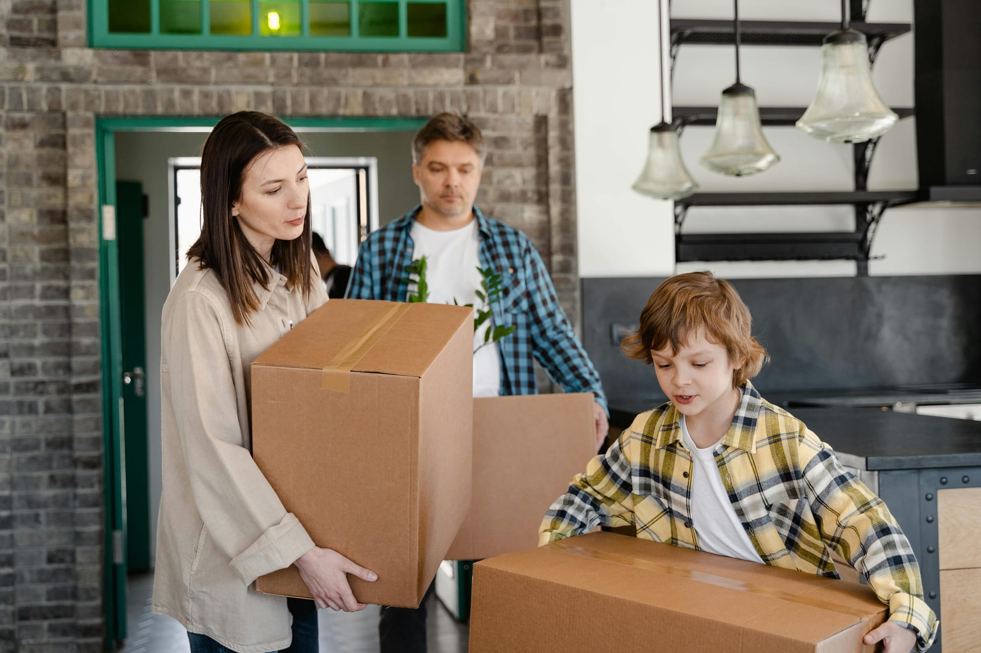 Man and Van vs Full House Removals — Which Service Do You Actually Need?