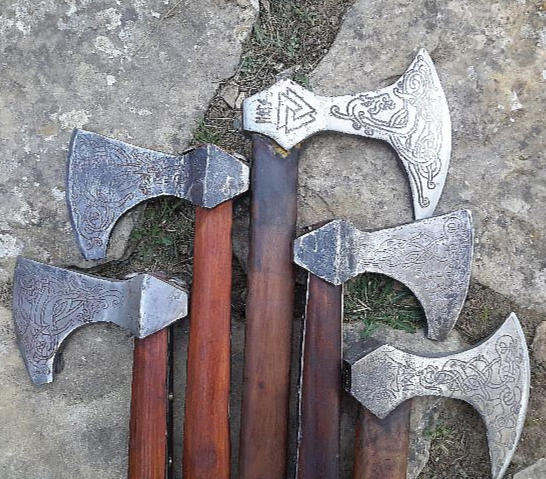haches vikings