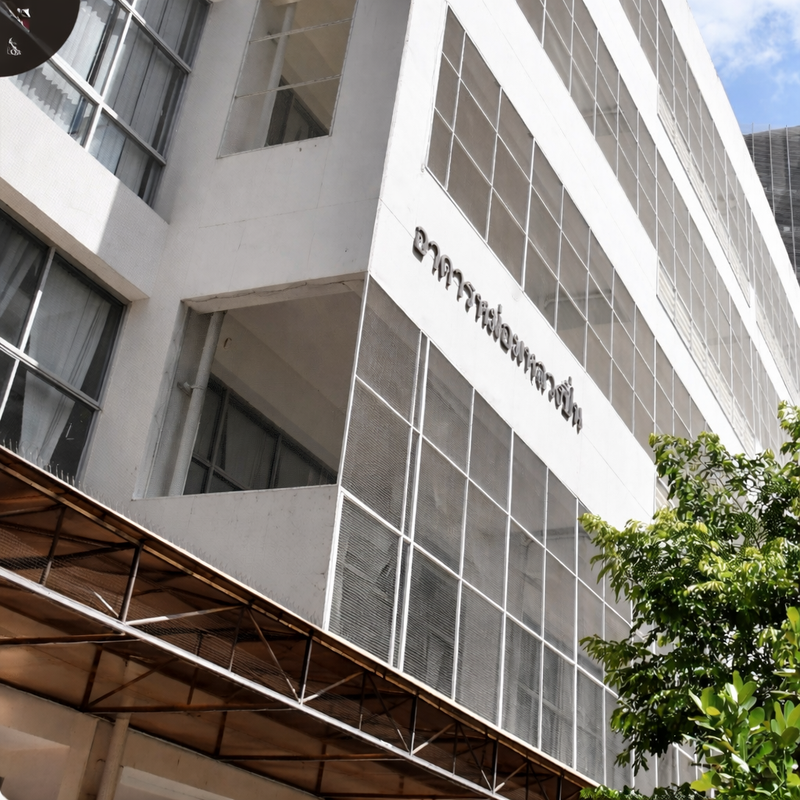 Mom Luang Pin Malakul Building