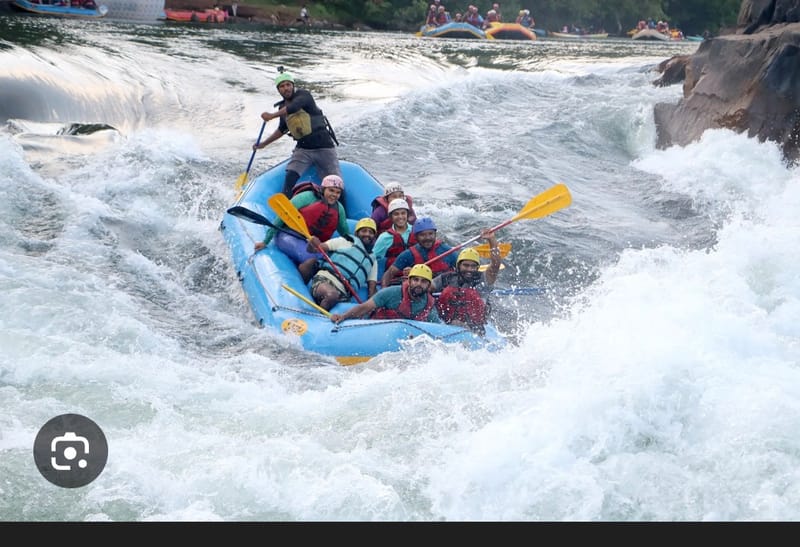 5.Km RIVER RAFTING