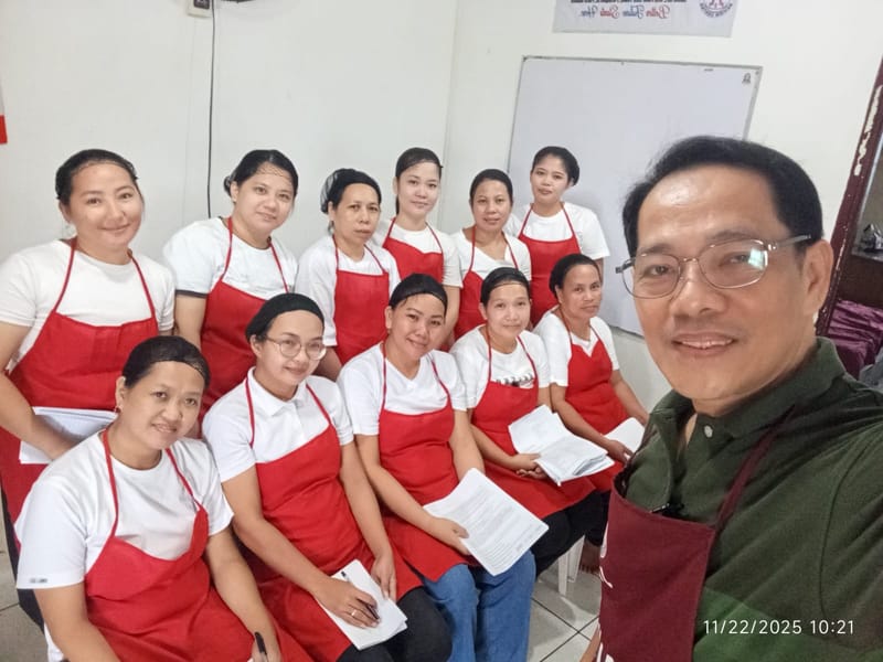 親自選傭及嚴格訓練