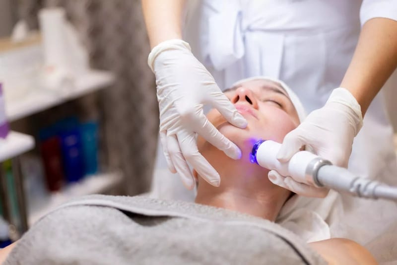 How Many Sessions of CO2 Fractional Laser Resurfacing Do You Really Need?