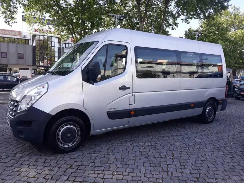 Minibus 