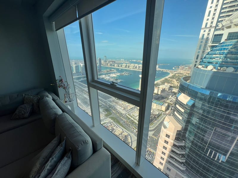 Dubai Marina 1-Bedroom Sea View Apartment for Rent