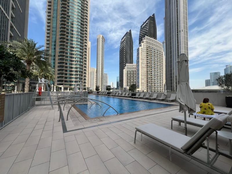 Downtown Dubai 3-Bedroom Fully Furnished Apartment for Annual Rent
