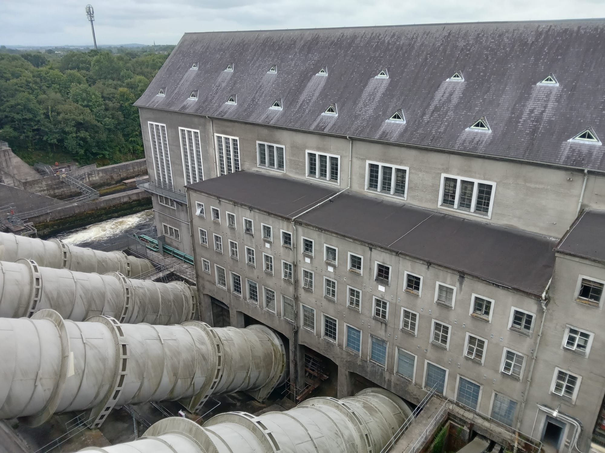 2025 08 06th River Shannon Ardnacrusha 16 penstocks and generator house