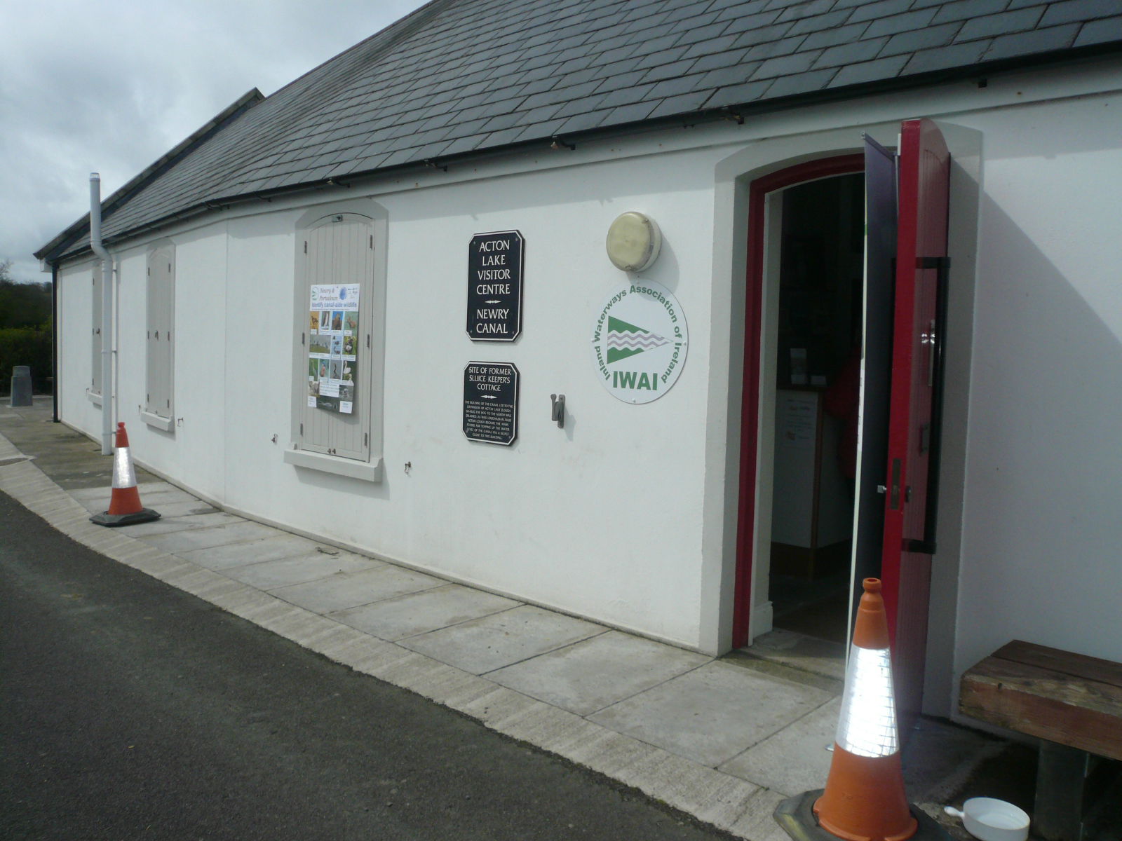 2016 06 Newry Canal P1100698 IWAI Acton Visitors Centre