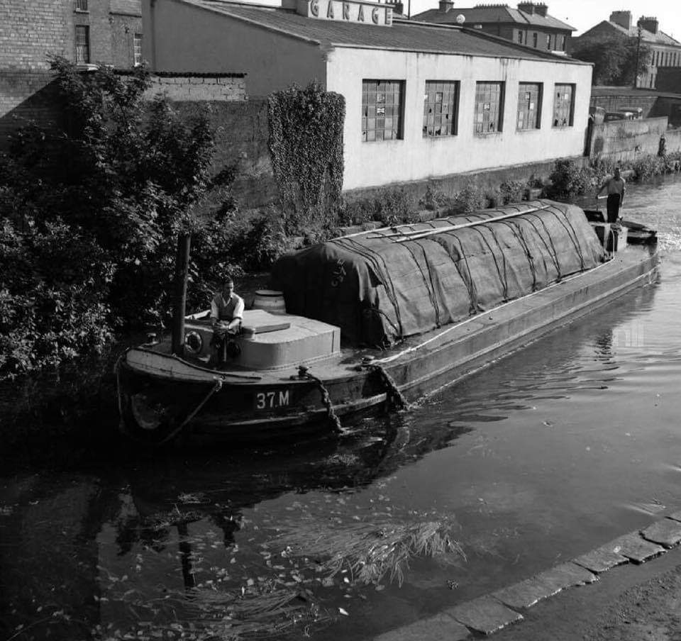 1950s Grand Canal Dublin 37M at Percy Place