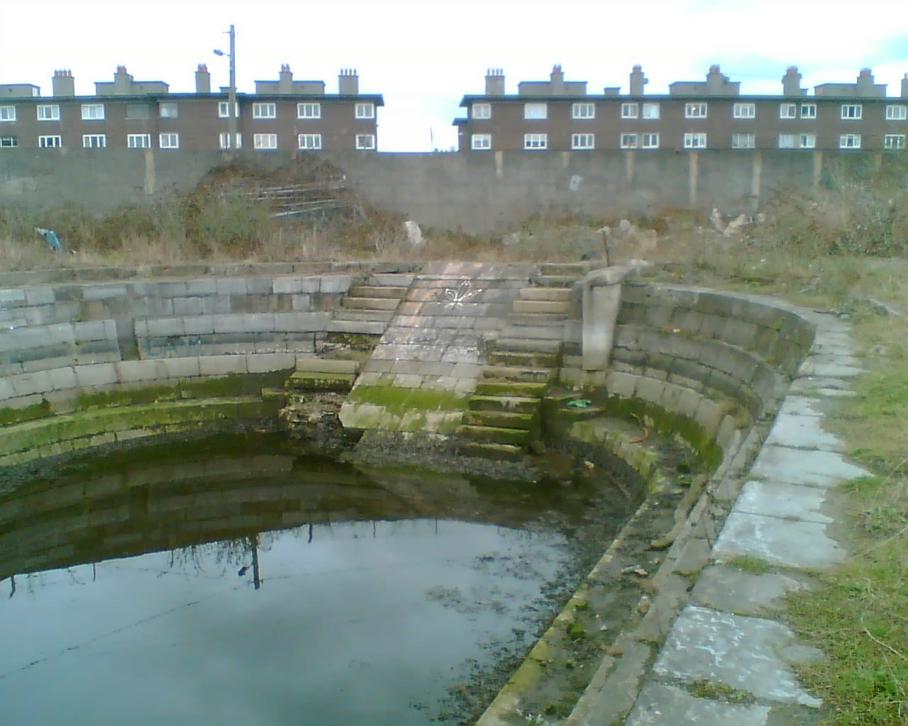 2011 05 Grand Canal Basin dry dock Ringsend Dublin 4