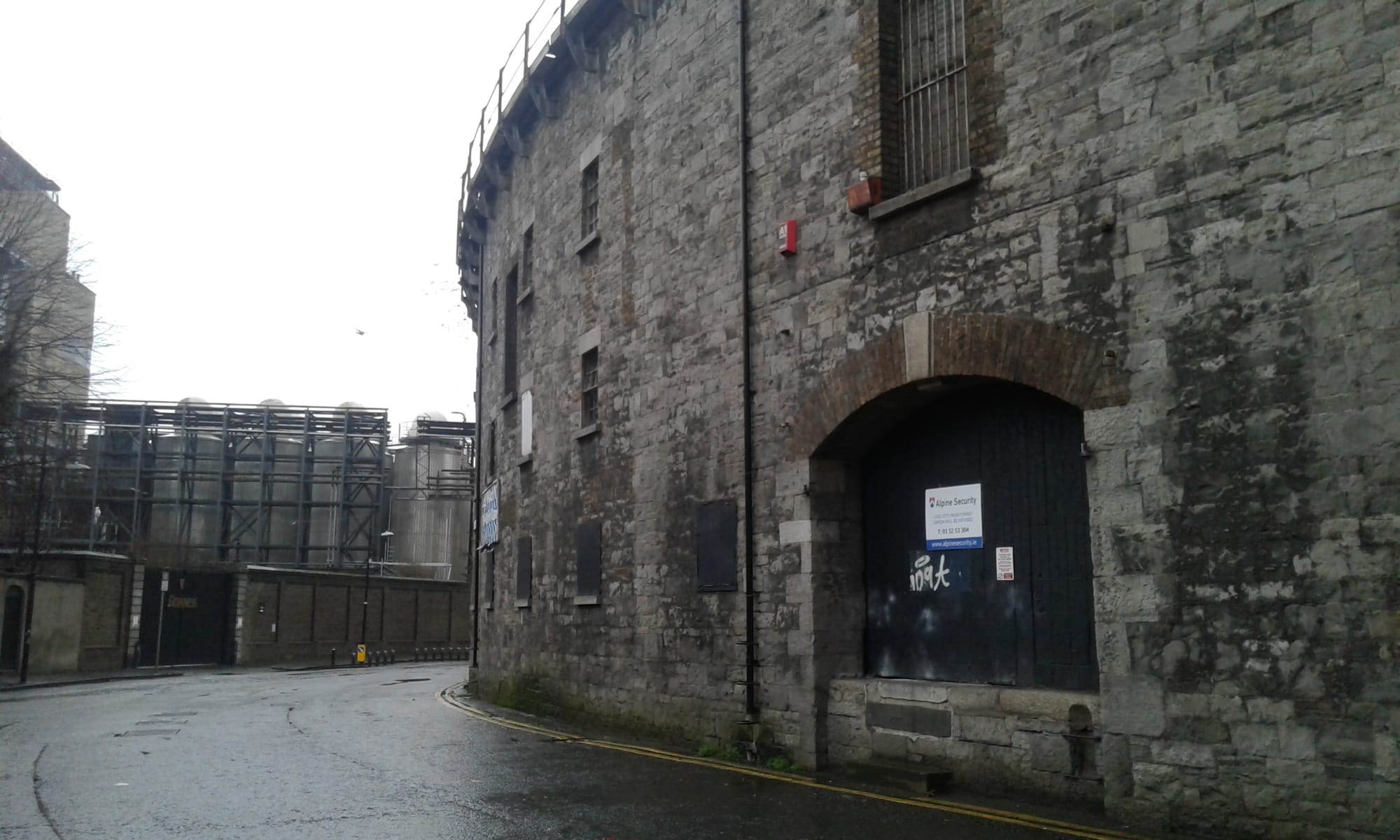 2018 01 13th Grand Canal Harbour Dublin 8, former Grand Canal buildings abandoned