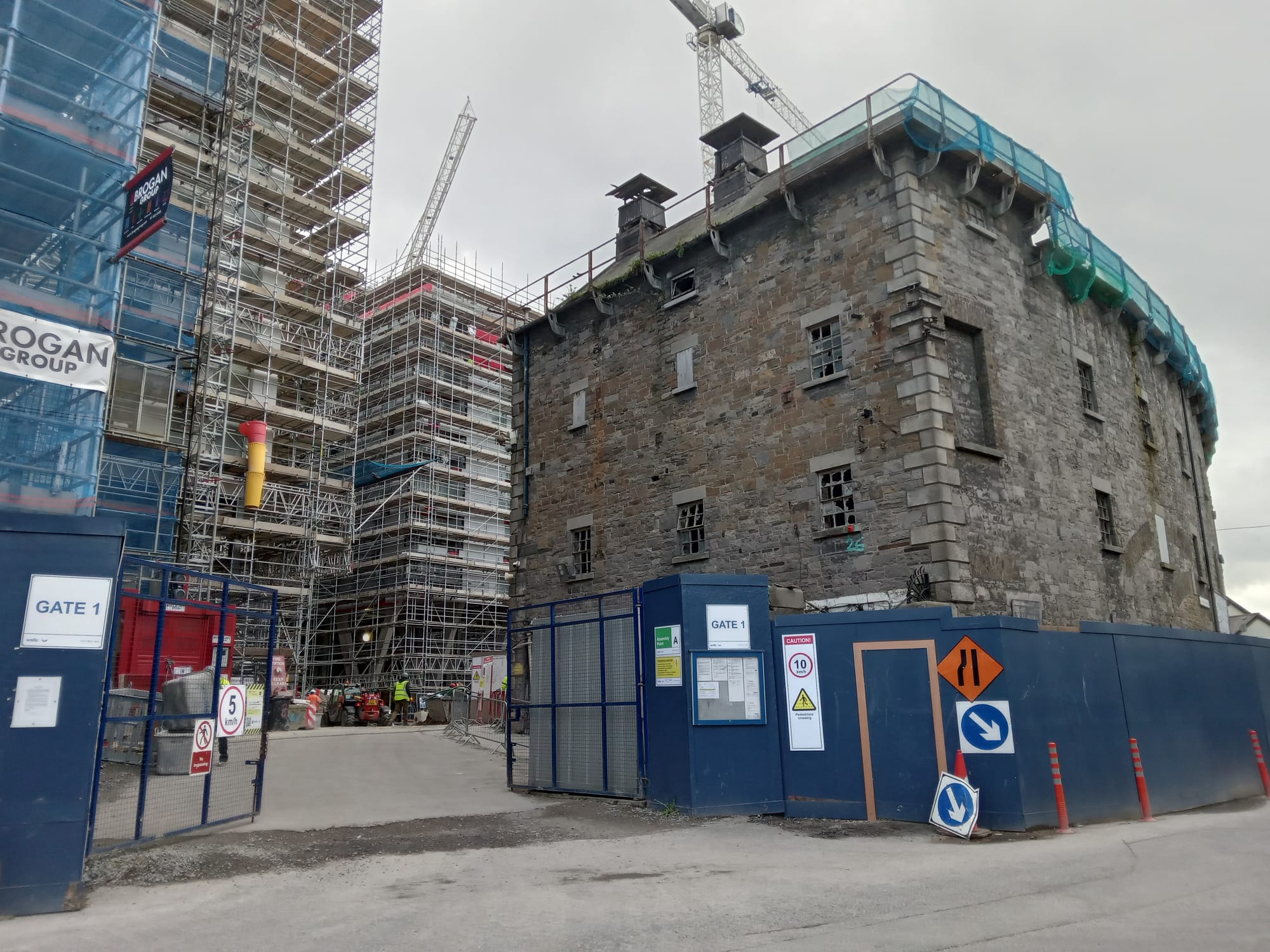 2023 03 27th Grand Canal Harbour Dublin 8 infilling