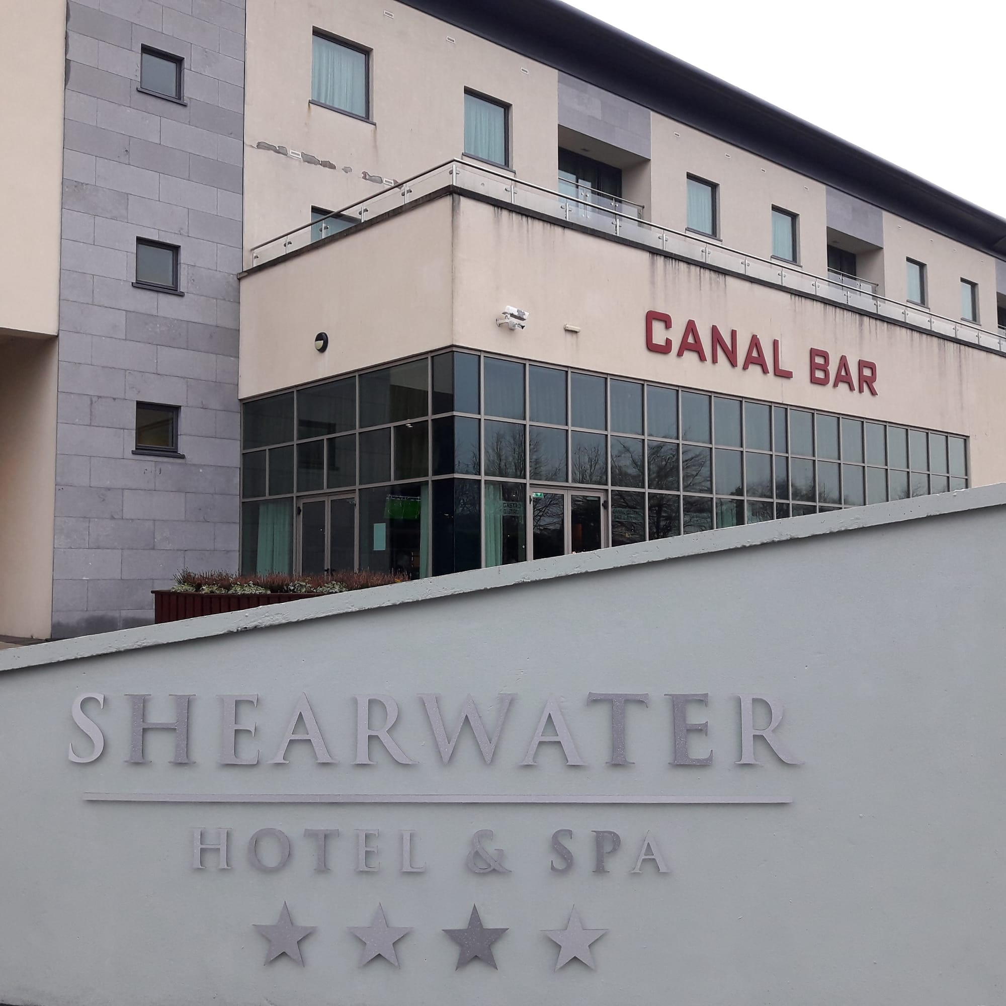 2017 12 Grand Canal Ballinasloe, Canal Bar name recalls the Grand Canal