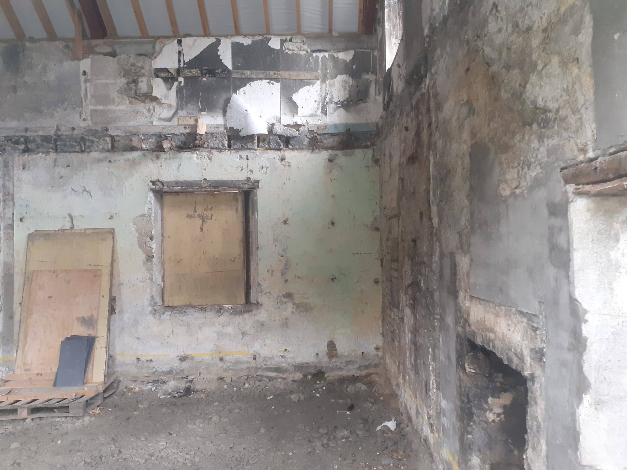 2019 03 03rd Grand Canal Ballinasloe Line, former stores and offices