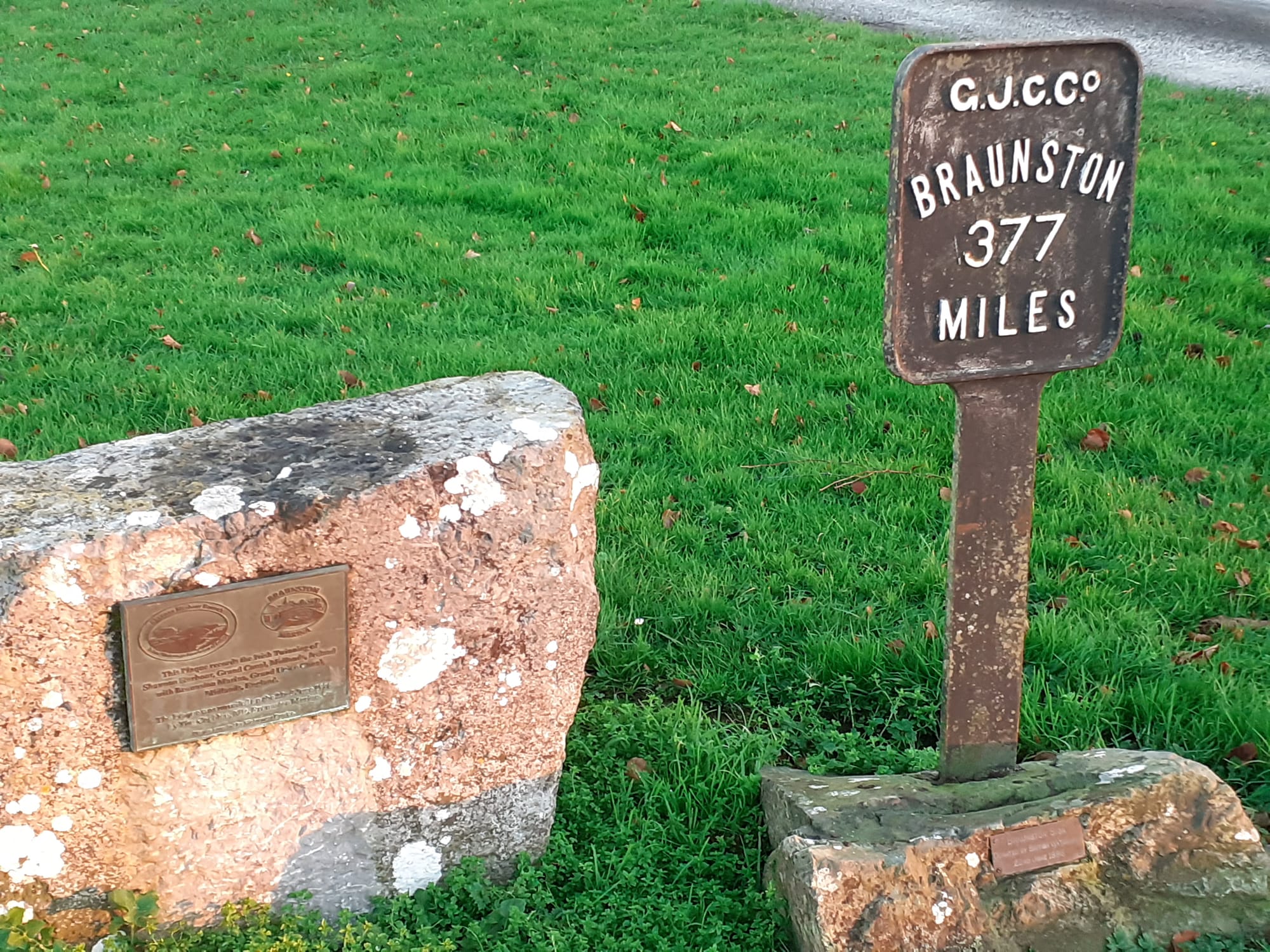 1996 06 22nd Grand Canal Shannon Harbour twinned with Braunston England
