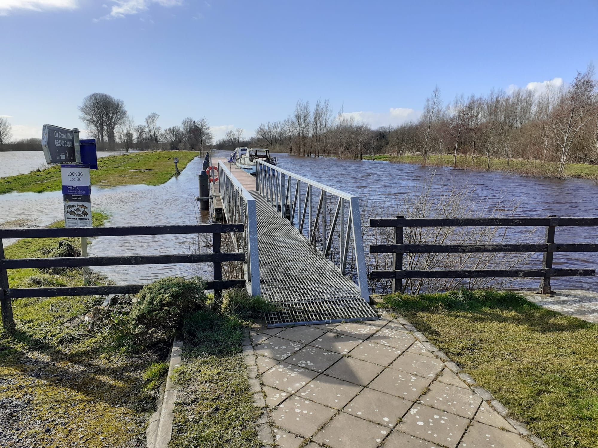 2020 03 01st Grand Canal Shannon Harbour  Lock36 floods raise jetty