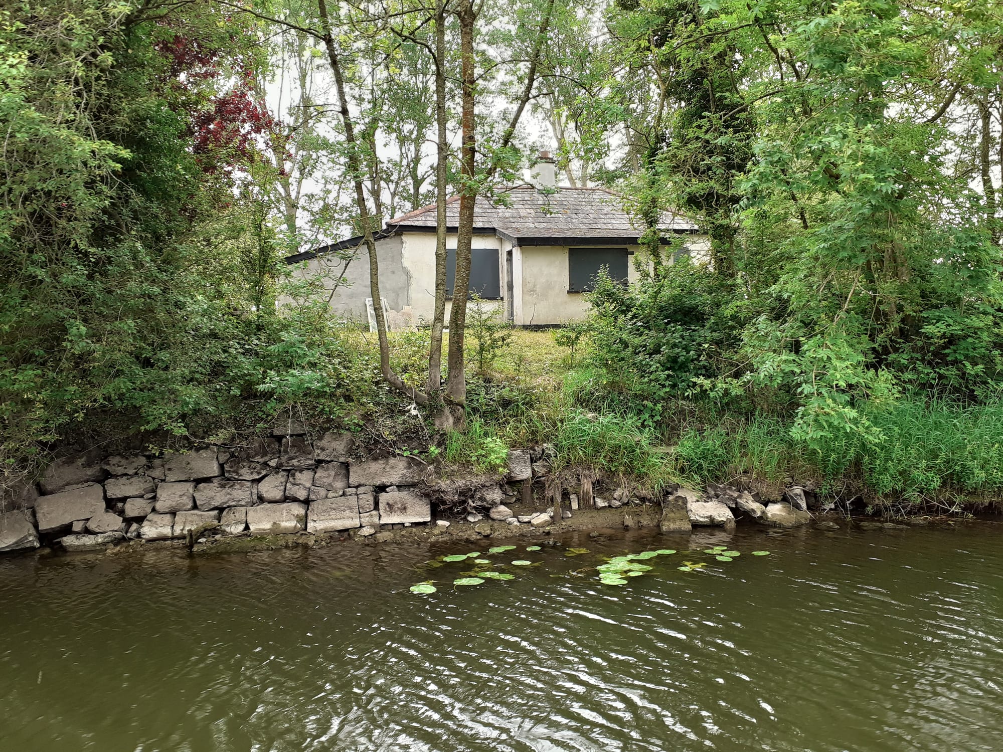 2020 06 13th Grand Canal Shannon Harbour junction to River Shannon, ferrymans cottage