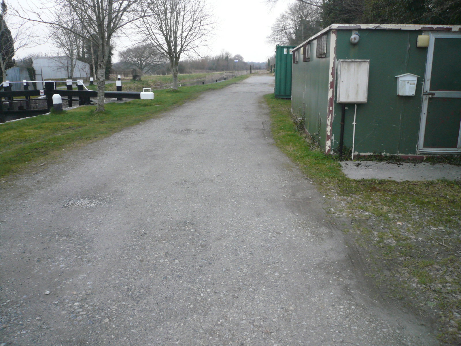 2015 03 Grand Canal Belmont lock keepers daytime office