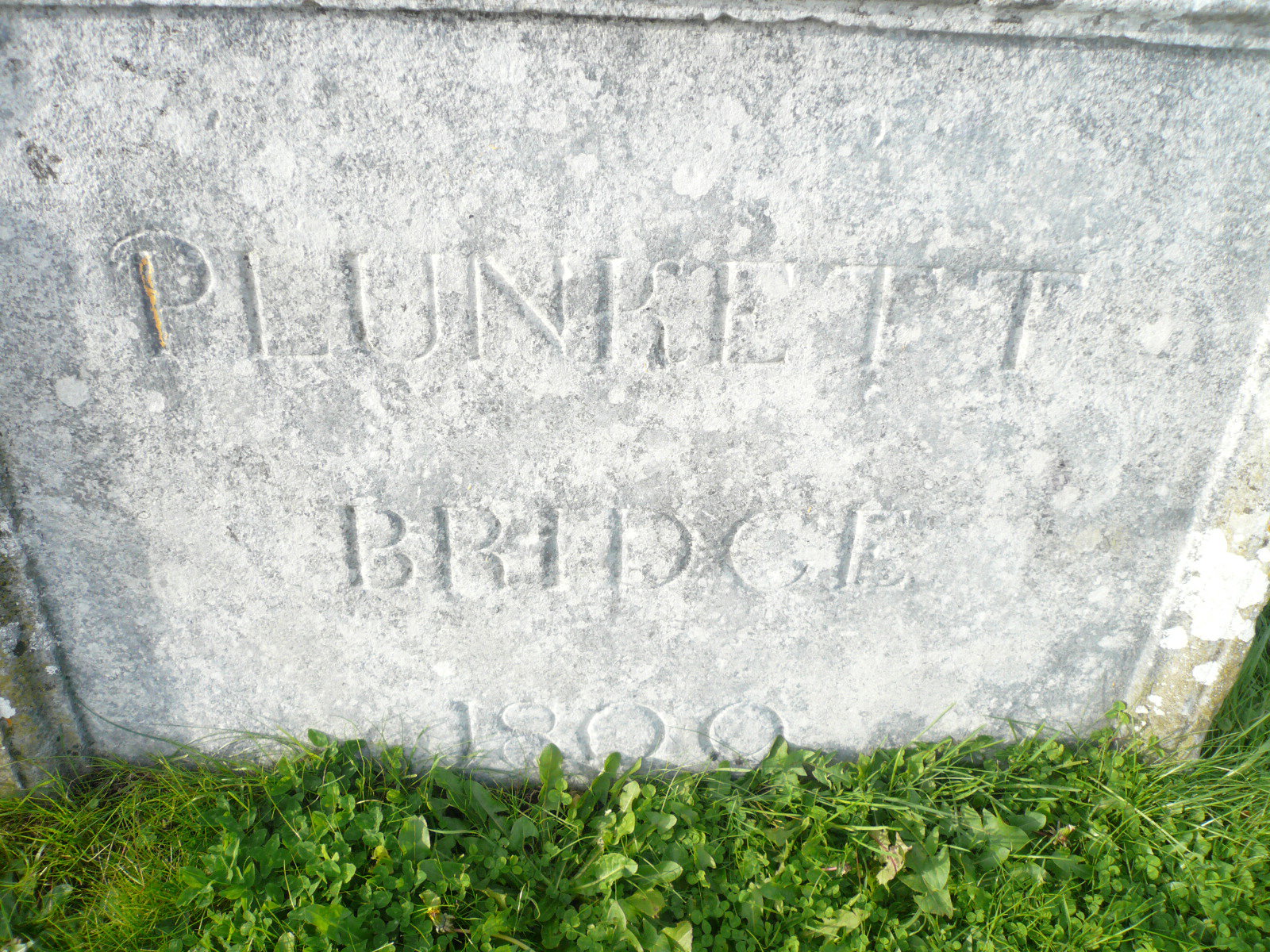 2015 12 16th Grand Canal Pollagh rebuilt 1800 Plunkett bridge