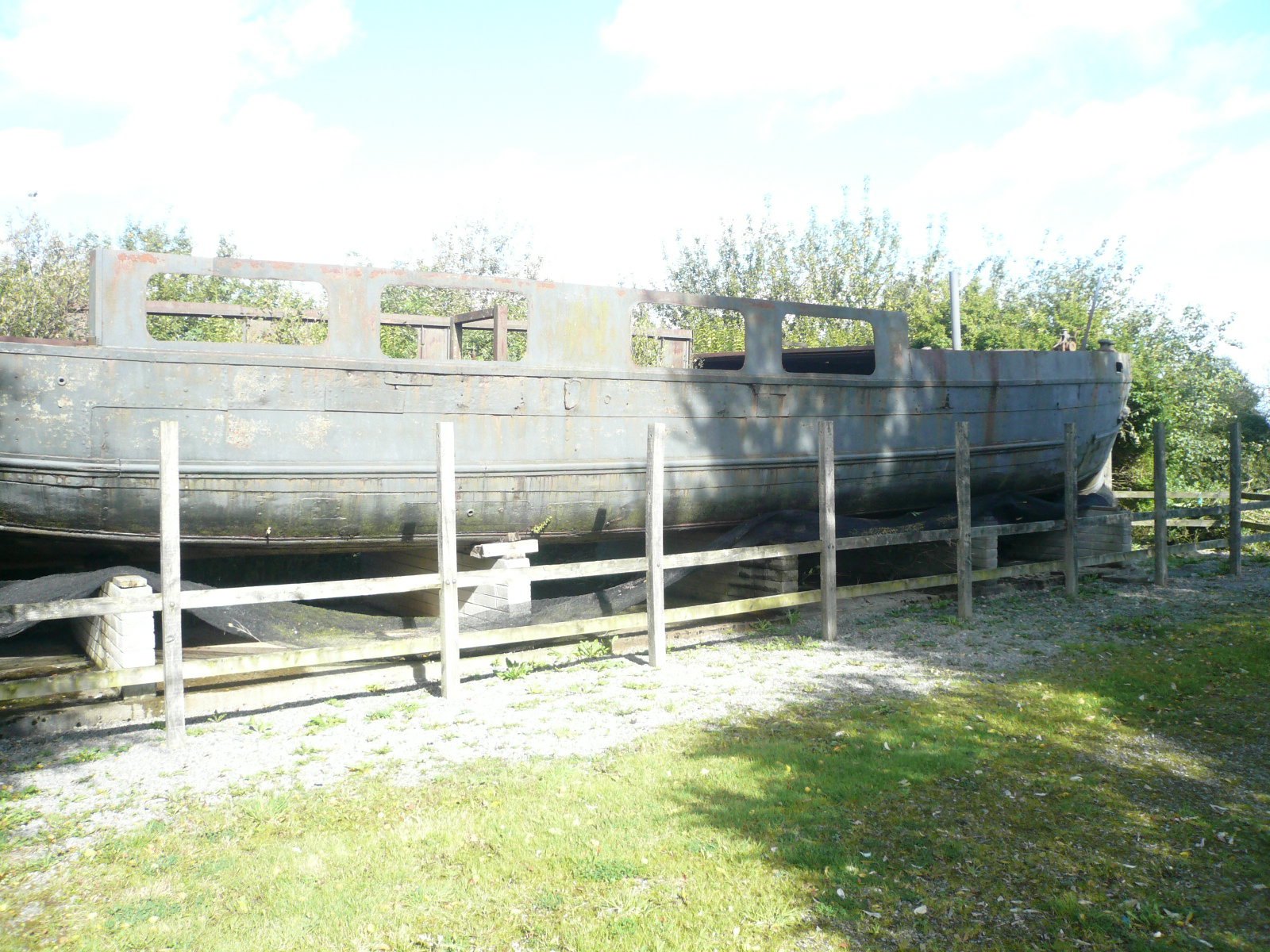 2017 09 30th Grand Canal Bolands Lock 26 barge 112B Terrapin