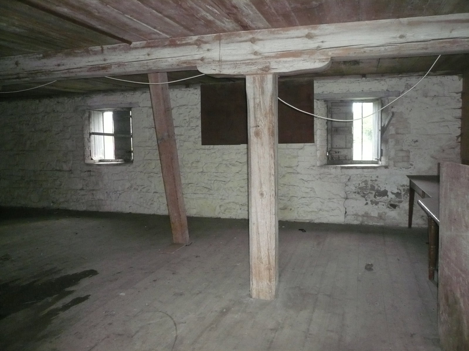 2017 09 30th Grand Canal Daingean canal storehouse restored