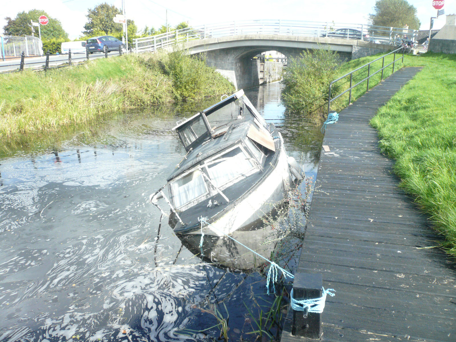 2017 09 30th Grand Canal Tullamore lock 27 Cox Bridge