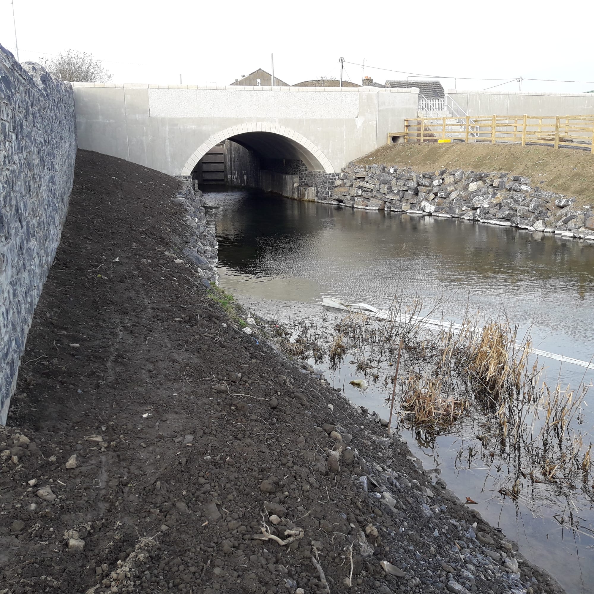 2019 02 16th Grand Canal 12th Lock no towpath under new bridge