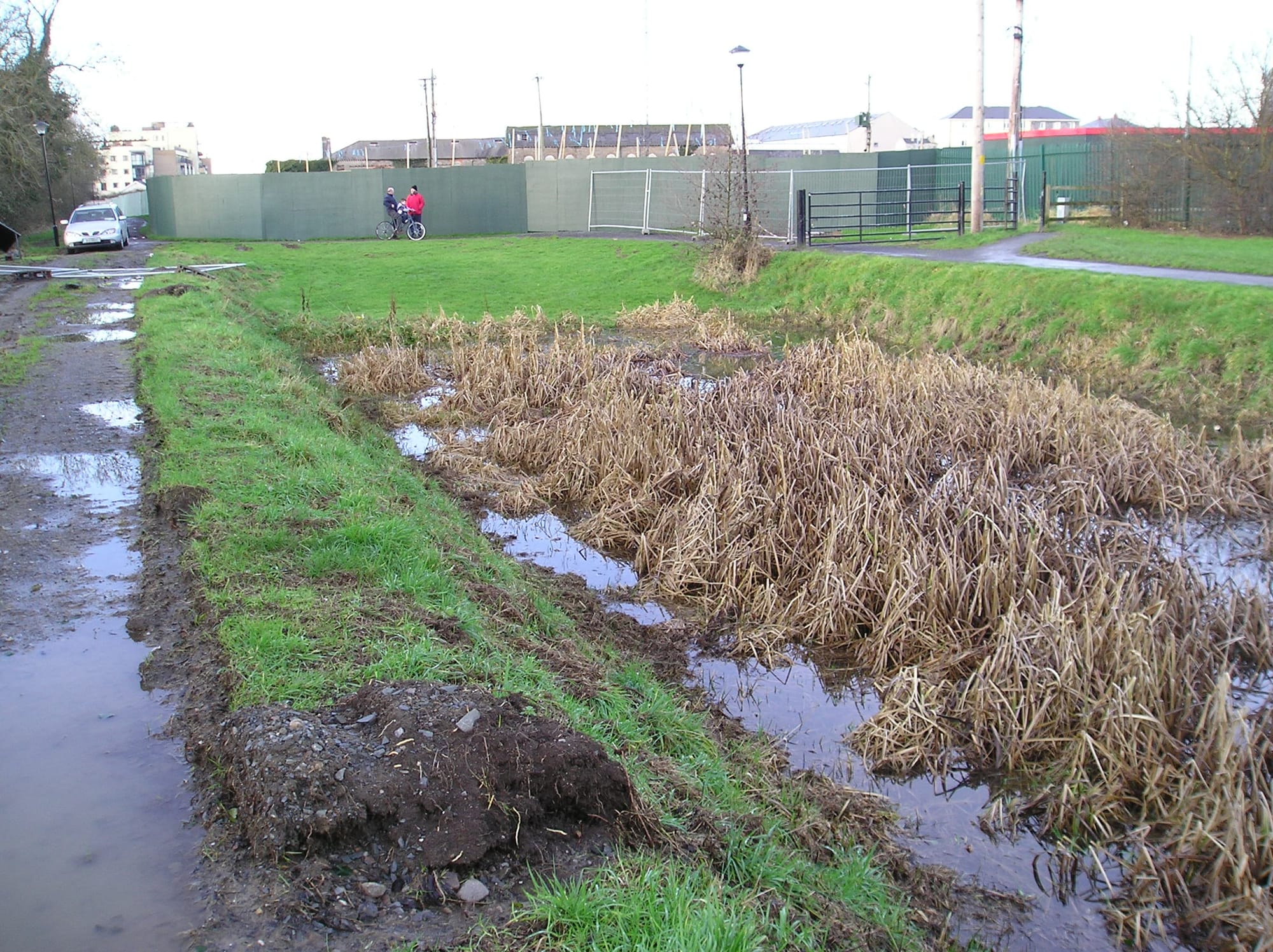 2008 01 Royal Canal Longford Harbour, construction works at end of the line