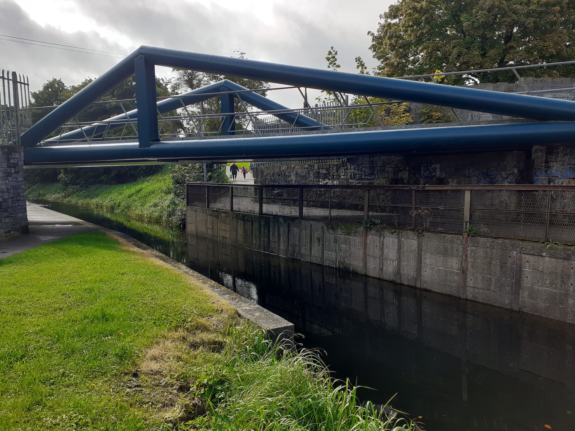 2020 09 11th Royal Canal Mullingar, canal bridge