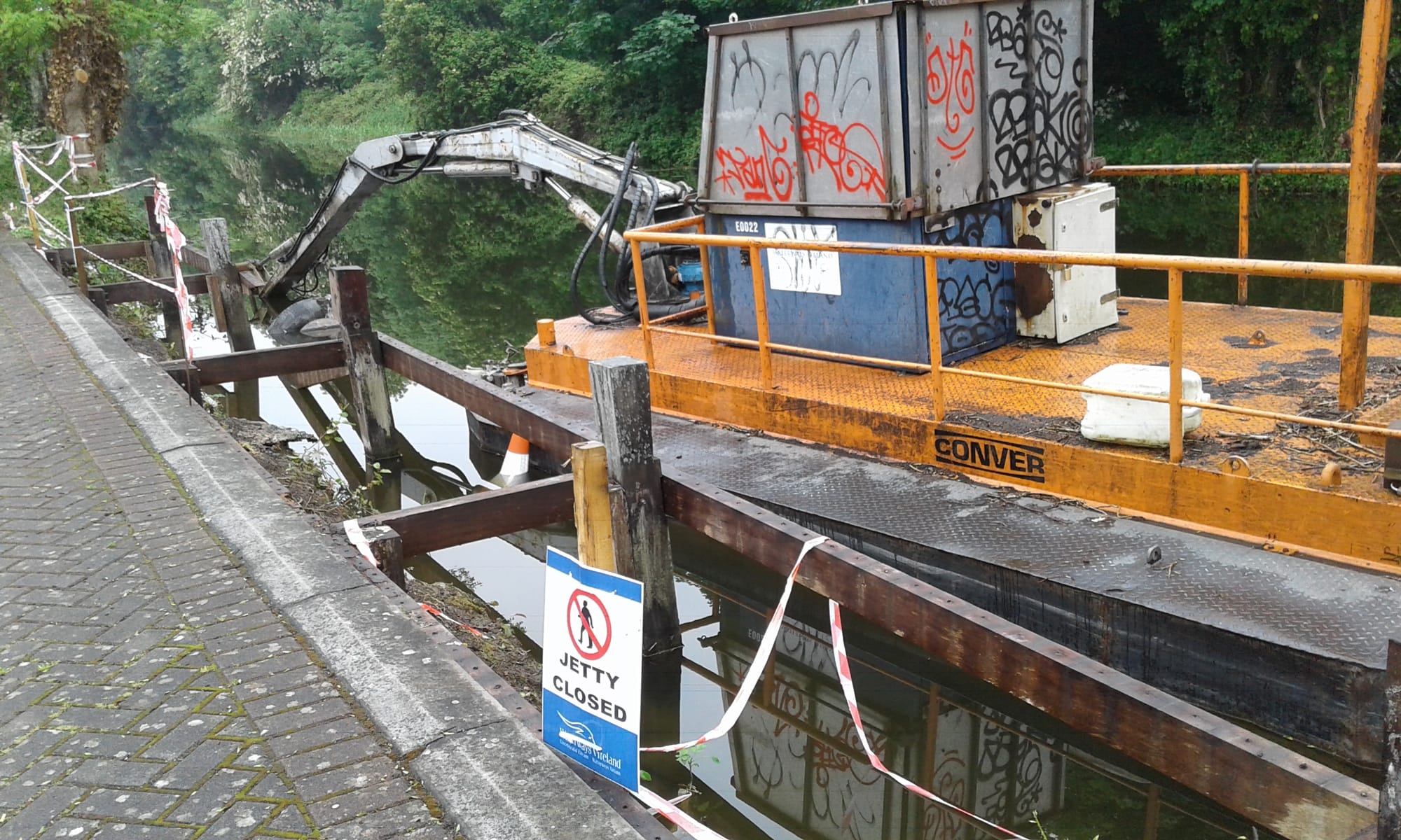 2018 05 27th Royal Canal Dublin  Castleknock jetty broken