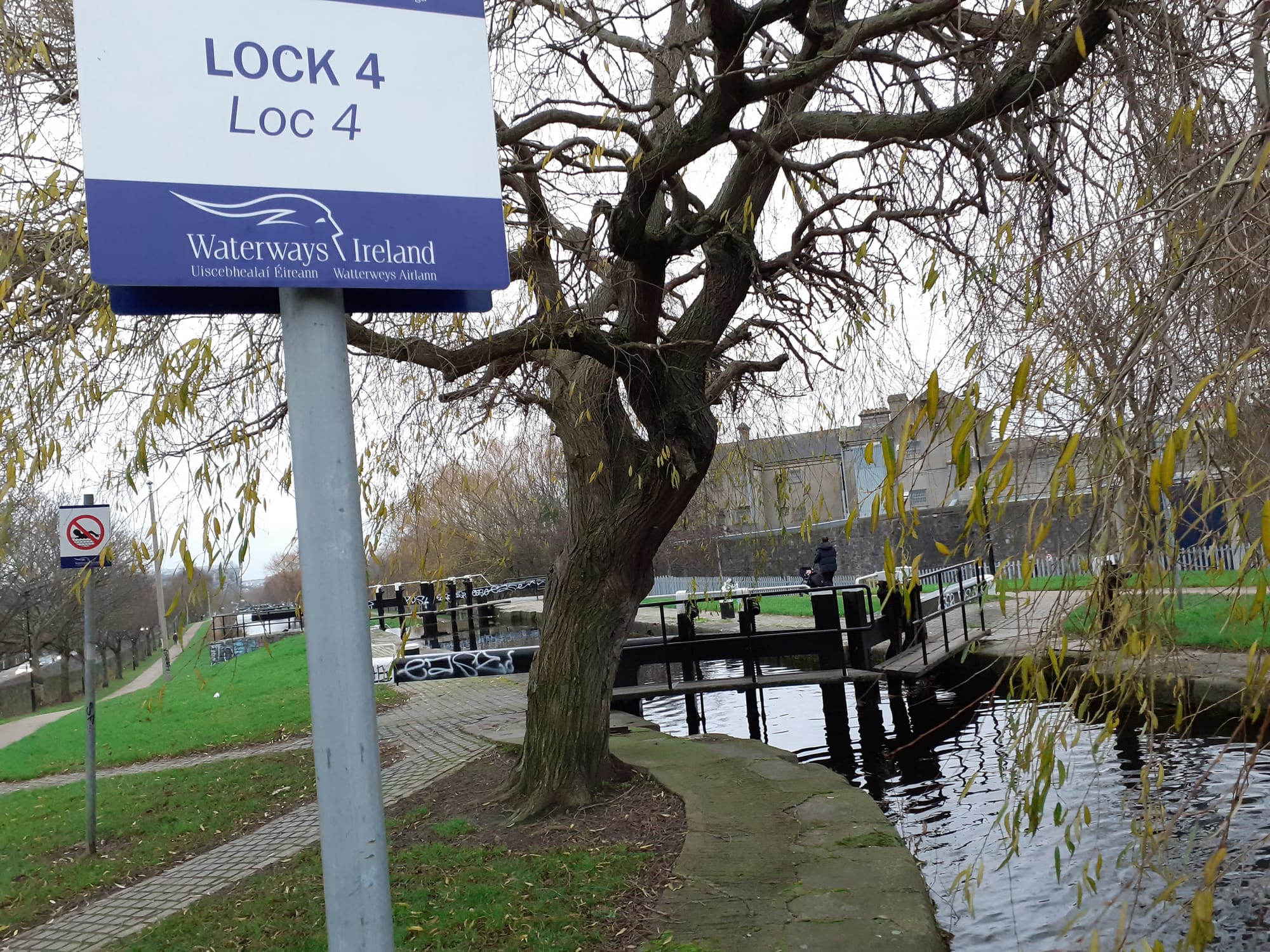 2019 12 Royal Canal Dublin Lock 4 Mountjoy, source of The Auld Triangle
